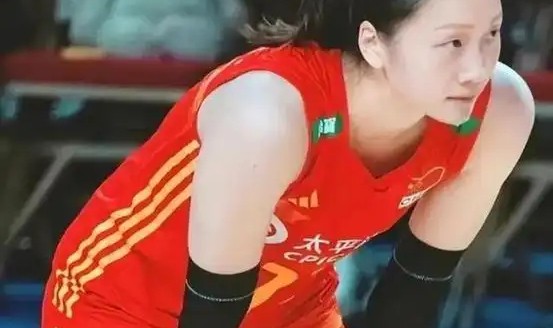 kaiyun-正式加盟，女排美女开启留洋，29岁，主攻，长相可爱，年薪曝光|仲慧|中国女排|上海女排|联赛|山东女排_新浪体育_新浪新闻