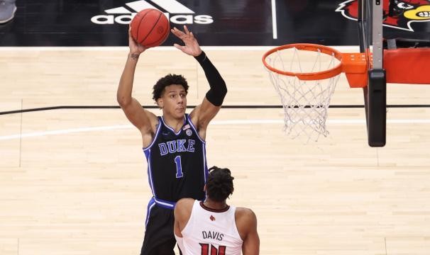 开云-前第1小前锋！一半天使一半魔鬼的他是选秀陷阱吗？