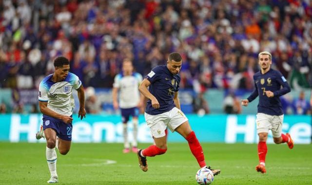 开云体育-英法大战评分：洛里斯拿到最高分，边路两将垫底