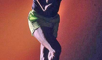 开云下载网址-起底瑜伽风潮：NBA大腕的“长寿”秘诀